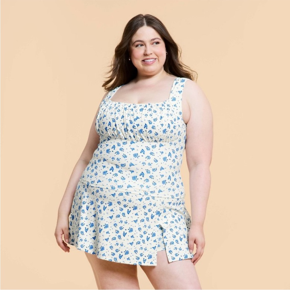 Blogilates Bow Back Tank Top - Cream/Blue Floral